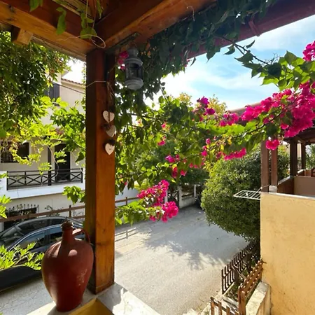 度假居 Atlas House 尼基季